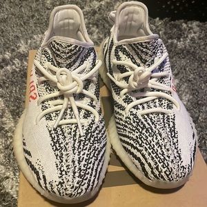 Yeezy Boosy 350 Zebras size 8 in men